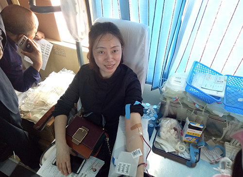 Lighting the light of life with love ——The employees of the company actively participate in the blood donation